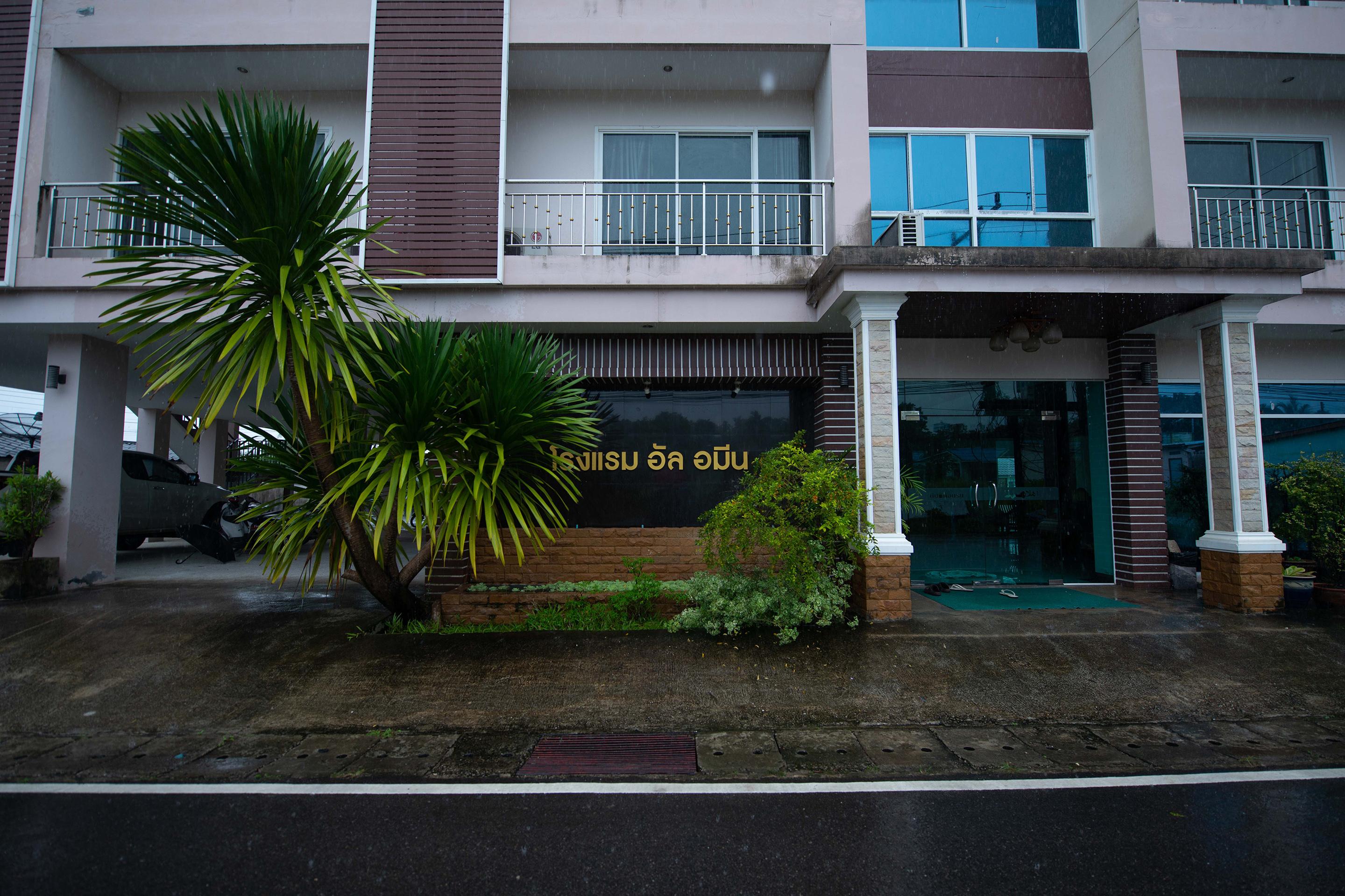 Oyo 287 アル アミーン ホテル ク ラビ エクステリア 写真